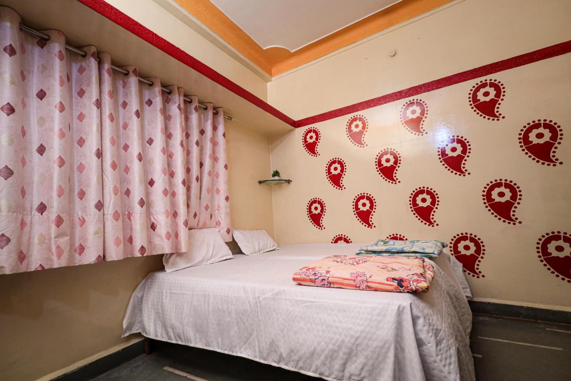 Rai Guest House Ujjain Zewnętrze zdjęcie